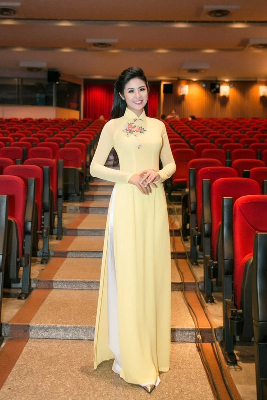 traditional vietnam clothing cheongsam aodai vietnam dress vietnamese tradition image 0