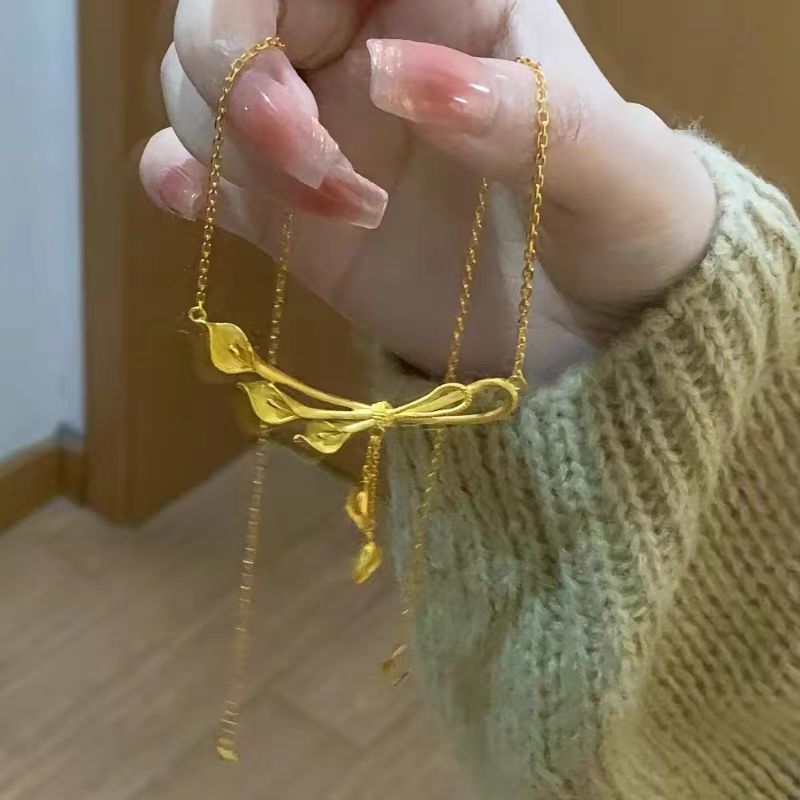 Fashion 18 K Gold Color Horseshoe Lotus Tassel Pendant Necklace for Women Bride image 3