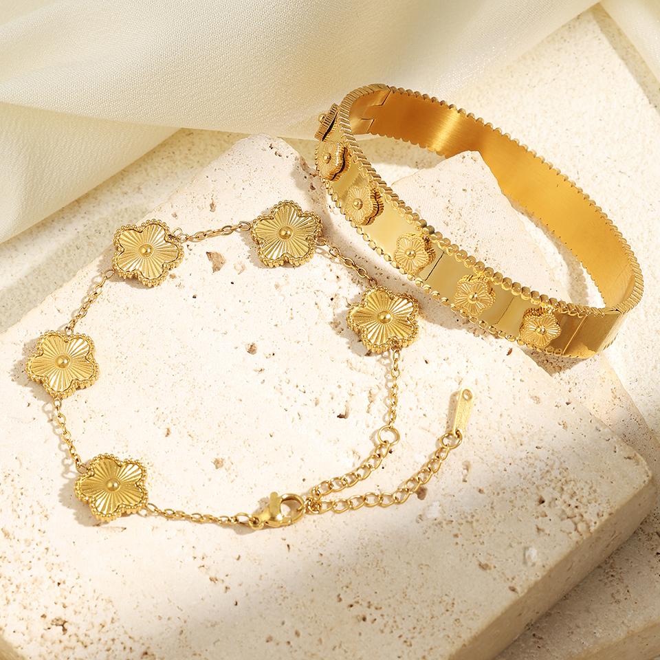RAKOL Miniamlist 316L 18k Gold Plated Flower Bracelet Plum Blossom Cuban Chain image 7