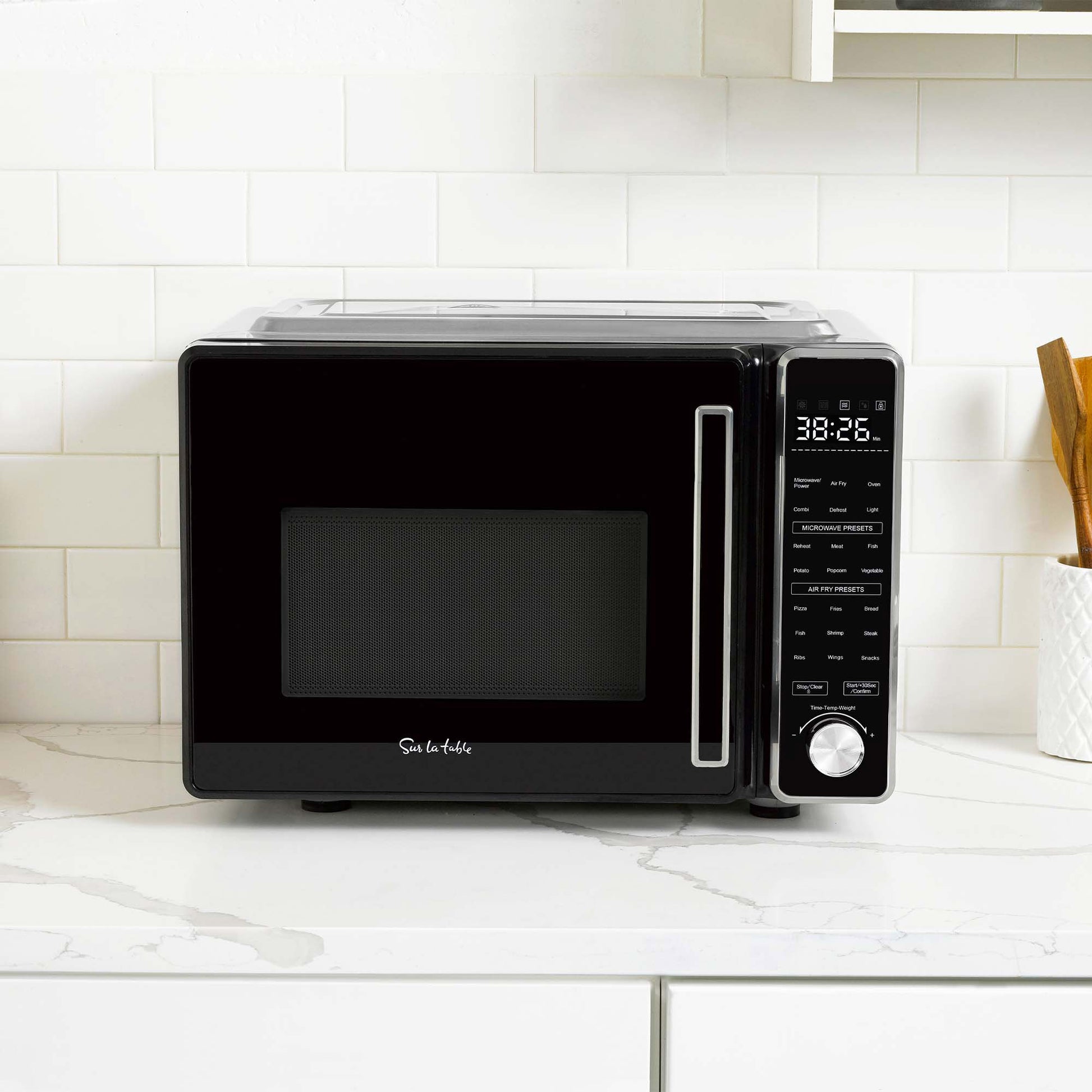 Sur La Table 3 in 1 Microwave Air Fryer Oven with Inverter 0.82 cu ft image 4