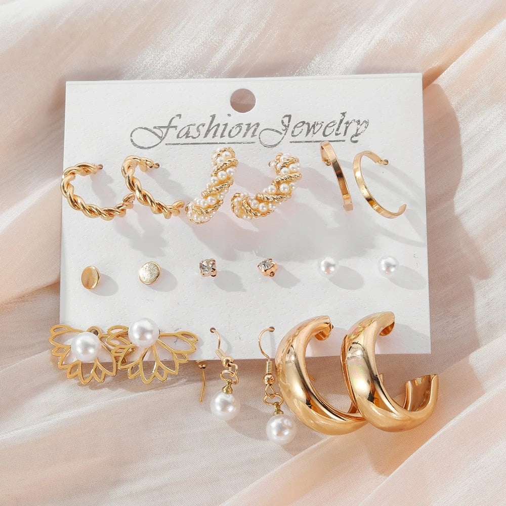 IPARAM Fashion Exaggerated Gold Color Metal Pearl Earrings for Women Geometric  image 15