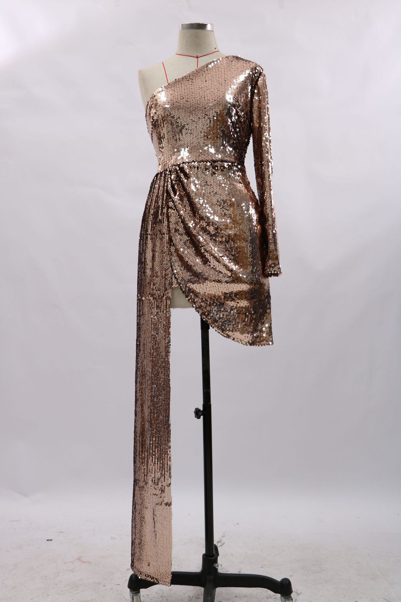 2023 Y2K The new 2023 women's evening dress is paired with a gold sequined image 6
