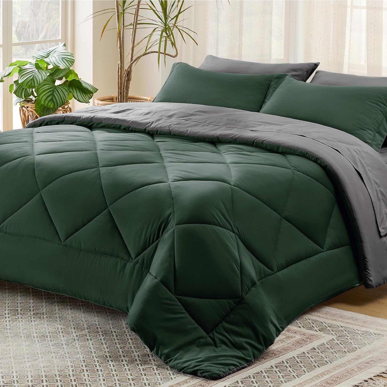 Bedsure Comforter Set - Reversible Queen Bed in a Bag with Comforters, Sheets,  image 14