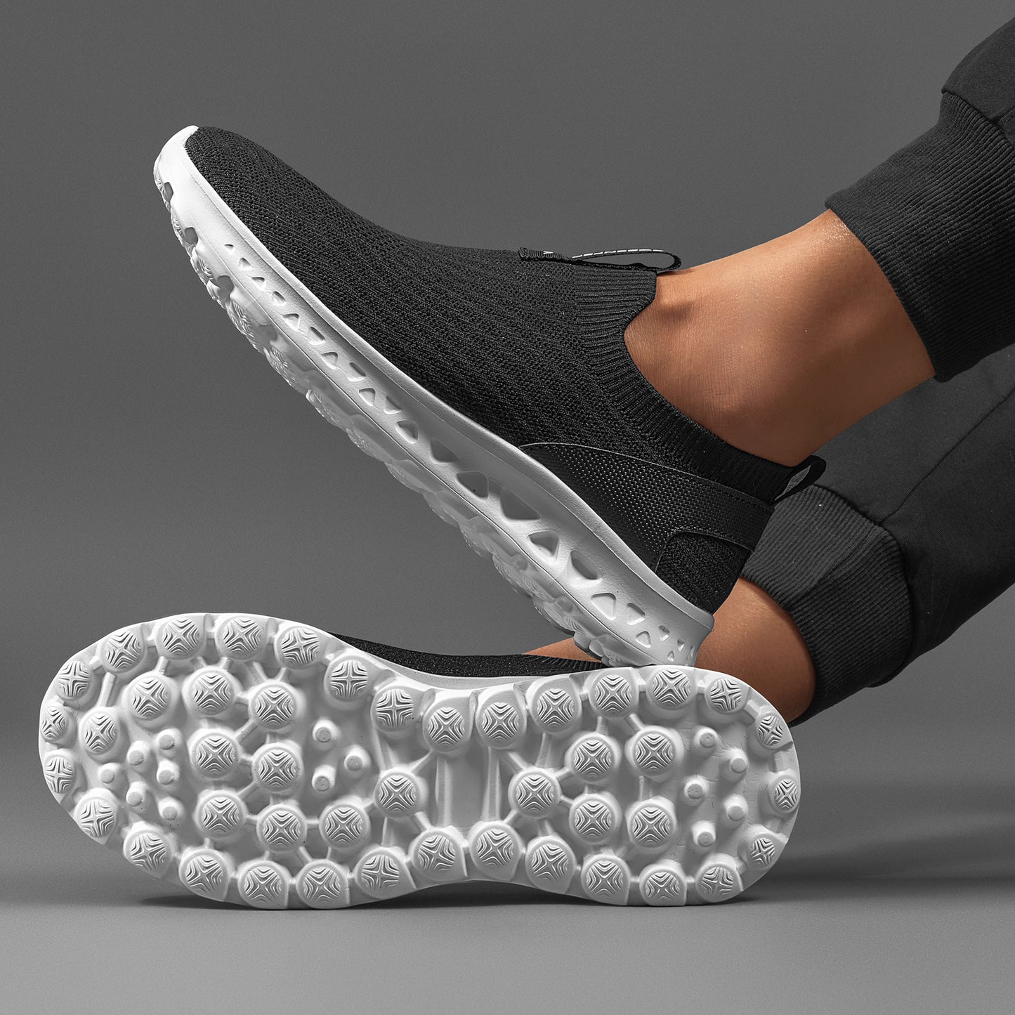 2024 Men Walking Shoes Non-Slip Work Casual Slip On Walking Sneaker Lightweight image 4